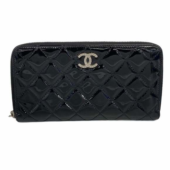 CHANEL Handbags - CHANEL Black Leather Wallet